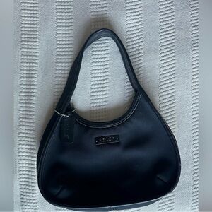 Coach neoprene ergo